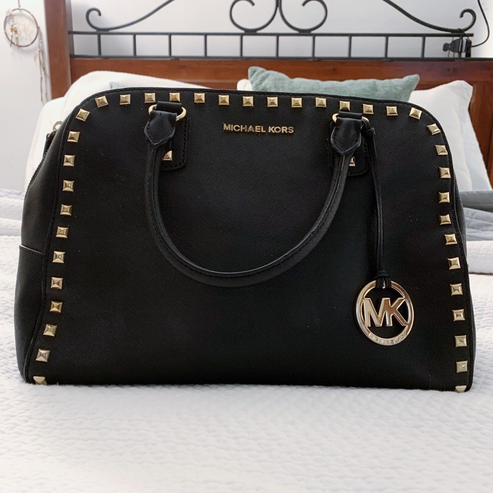 Micheal Kors Black Bag, Gold Studs